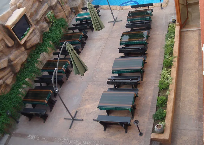 酒店 Family Niagara 3*