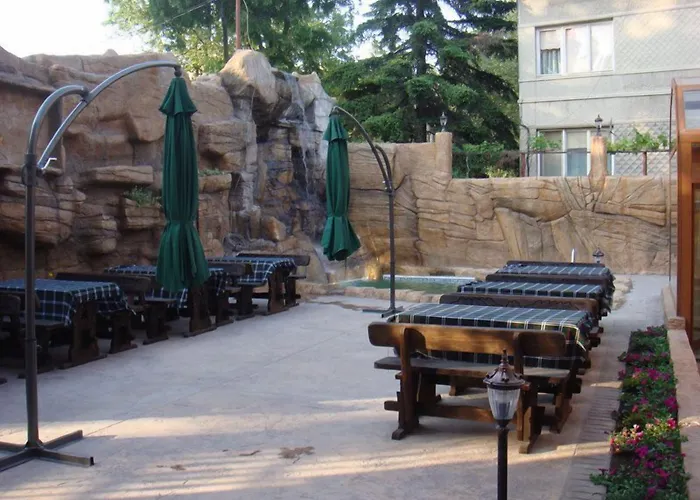 Family Niagara 酒店