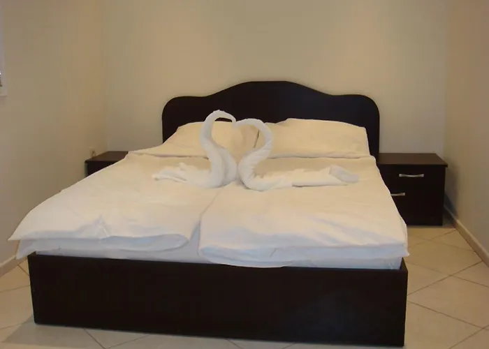 Family Niagara 3* 瓦爾納